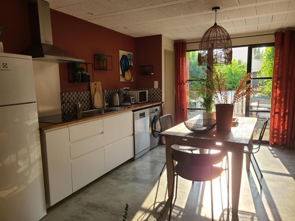 Hébergement de vacances Avec Patio Et Jacuzzi Privatifs *